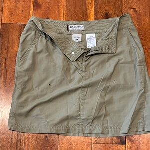 Columbia Khaki Outdoor Skort